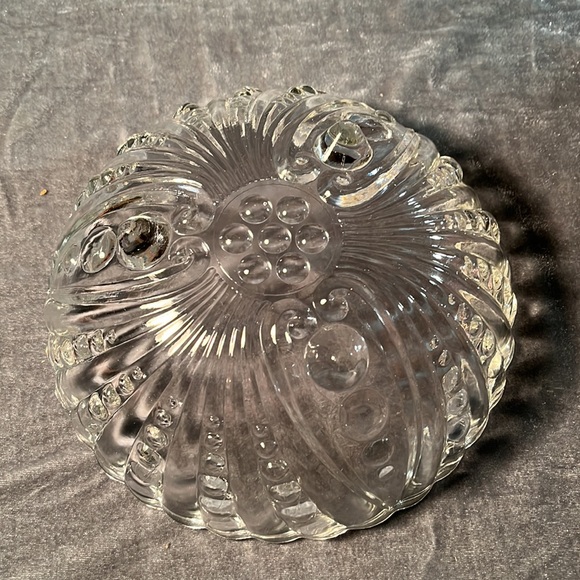 VTG Glass Serving Bowl - Picture 3 of 3